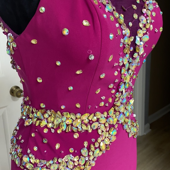 Formal Gown - Picture 4 of 16